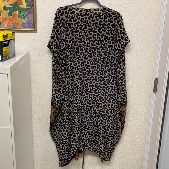 Kantha Bae Silk Butterfly Muu Black Gold Embroidery - New - Picture 2 of 5